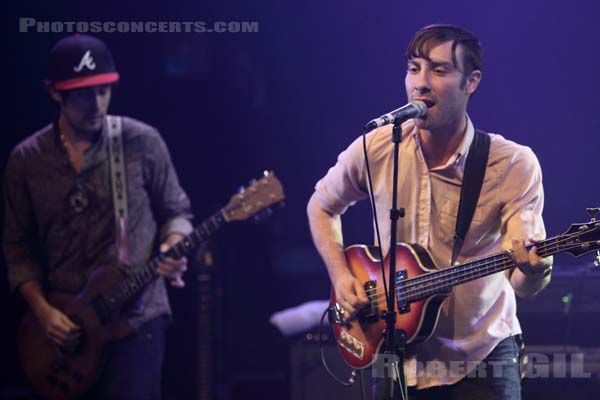 BLACK LIPS - 2009-11-06 - PARIS - La Cigale - Jared Swilley - Ian Brown